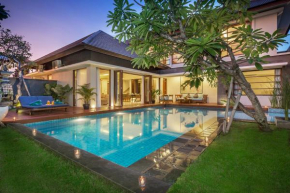 Отель Entrada Seminyak Villa By Nagisa Bali  Kuta